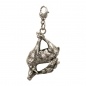 Preview: 1 Anhänger "hängender Hirsch" v. Alpenflüstern, antik-silberfarben