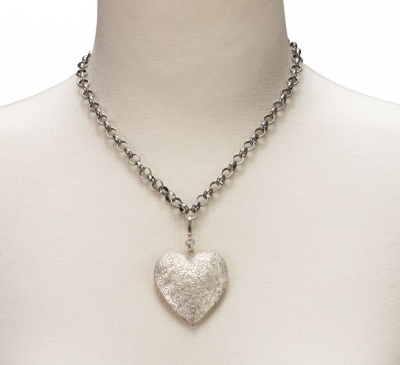 Preview: 1 Trachtenanhänger Amulettherz v. Alpenflüstern, ca. 4 cm