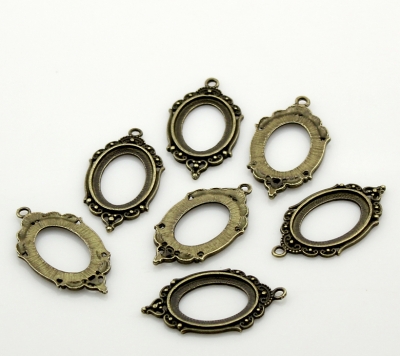 3 ovale Fassungen für 25 x 18 mm Cabochons, antik-bronzefarben