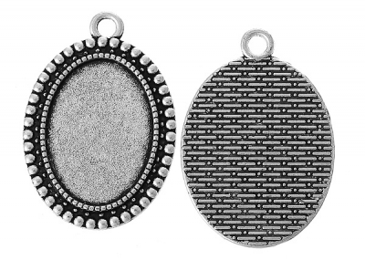 3 ovale Fassungen für 25 x 18 mm Cabochons, antik-silberfarben
