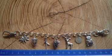 1 Kinder - Charivari, antik-silberfarben, ca. 20,5 cm