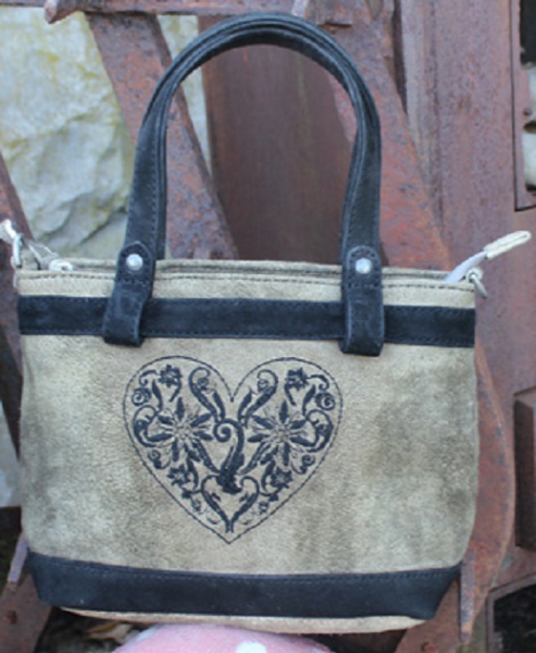 1 Trachtentasche im Antiklook von DOMELO, bestickt  in taupe