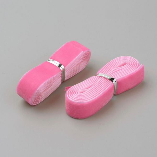 ca. 1  m Samtband in pink (hell), 16 mm breit