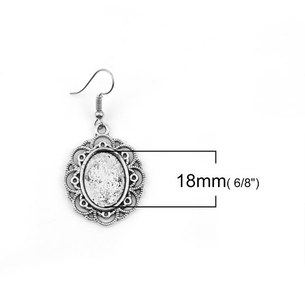 1 Paar Ohrhängerfassungen für 13 x 18 mm Cabochons, antik-silberfarben