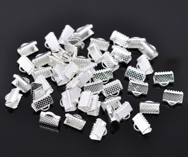 ca. 100 Bandenden ca. 10 x 8 mm, silberfarben