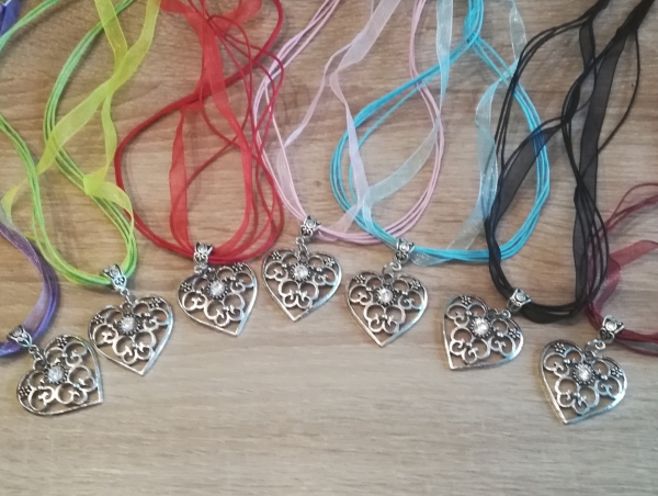 1 Trachtenkette Herz, Organzahalsband, viele Farben zur Wahl