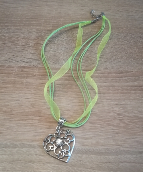 1 Trachtenkette Herz, Organzahalsband, viele Farben zur Wahl