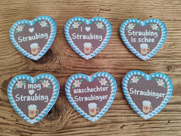 1 Herzbutton "Lebkuchenherz", mit Straubing-Sprüchen, ca. 57 x 54 mm