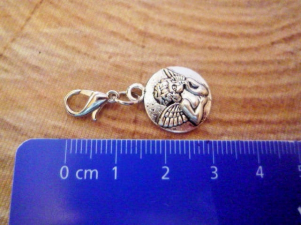 1 Anhänger Engel, antik-silberfarben