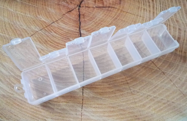 1 Sortierbox mit 7 Fächern