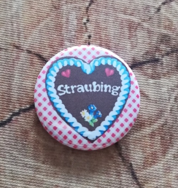 1 "Straubing" - Button, 32 mm